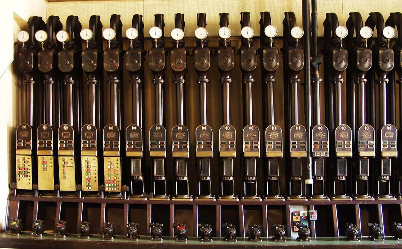 Main control panel of the Prague pneumatic post at Jindřišská